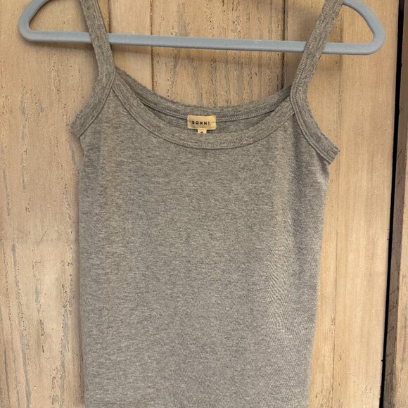 Donni Baby Ribbed Scallop Tank - Picture 7 of 7